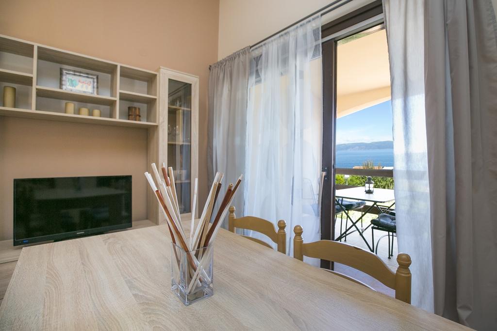 Apartment Gino Ravni Oda fotoğraf